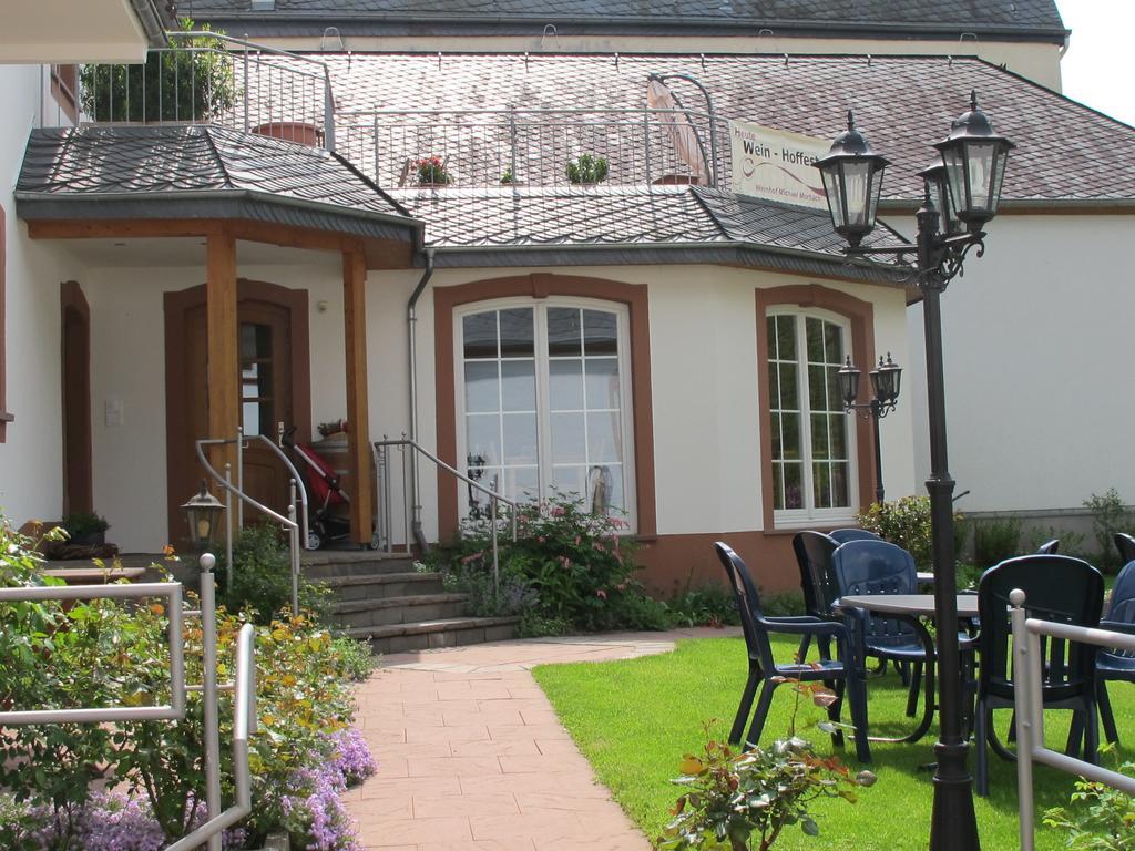 Weinhof Michael Morbach Hotell Zeltingen-Rachtig Exteriör bild